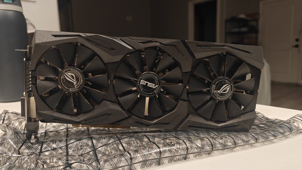 GTX 1080 Strix