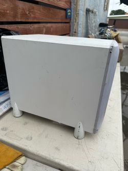 Definitive Technology ProSub 800 Powered Subwoofer – Works Great