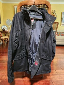 Victorinox Men's Black Jacket Xtra Large