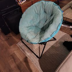 Round Foldable Chair