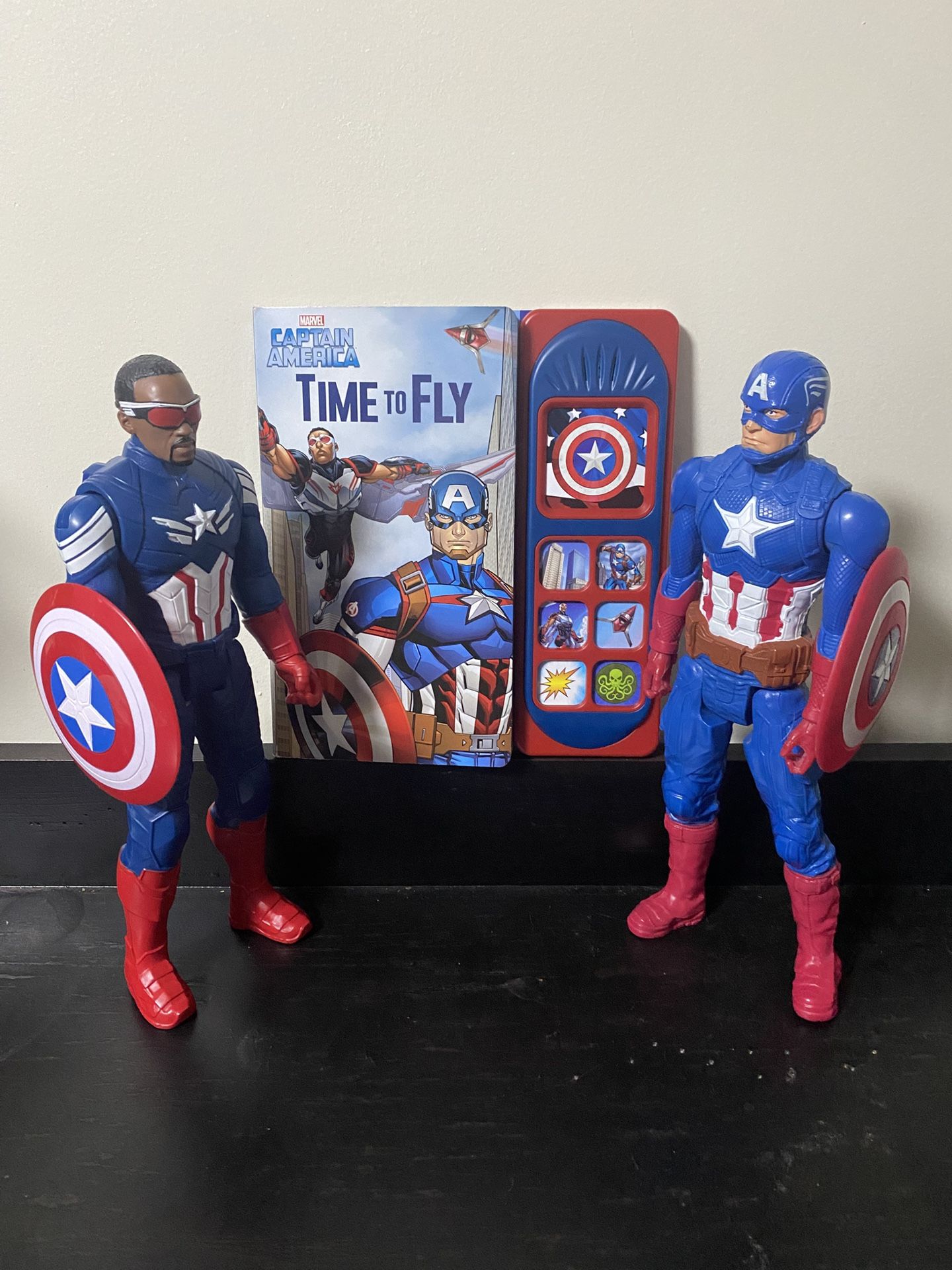 Captain America And Book Combo