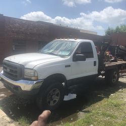 2004 FORD F-250 