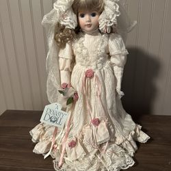 American Classics Porcelain Bride  Doll CASH ONLY 