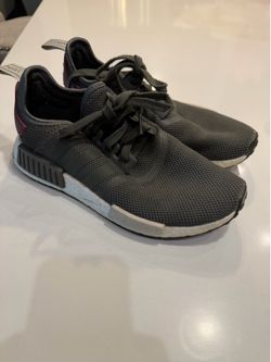 Adidas Green Sneaker Womens size 8.5