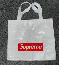 Supreme hand bag