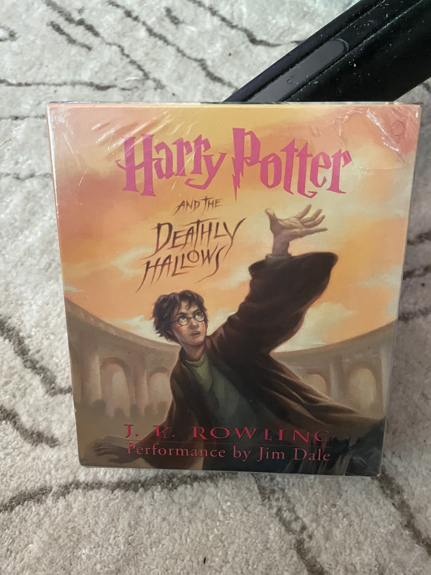 Harry Potter &the Deathly Hallows 17 Compact discs