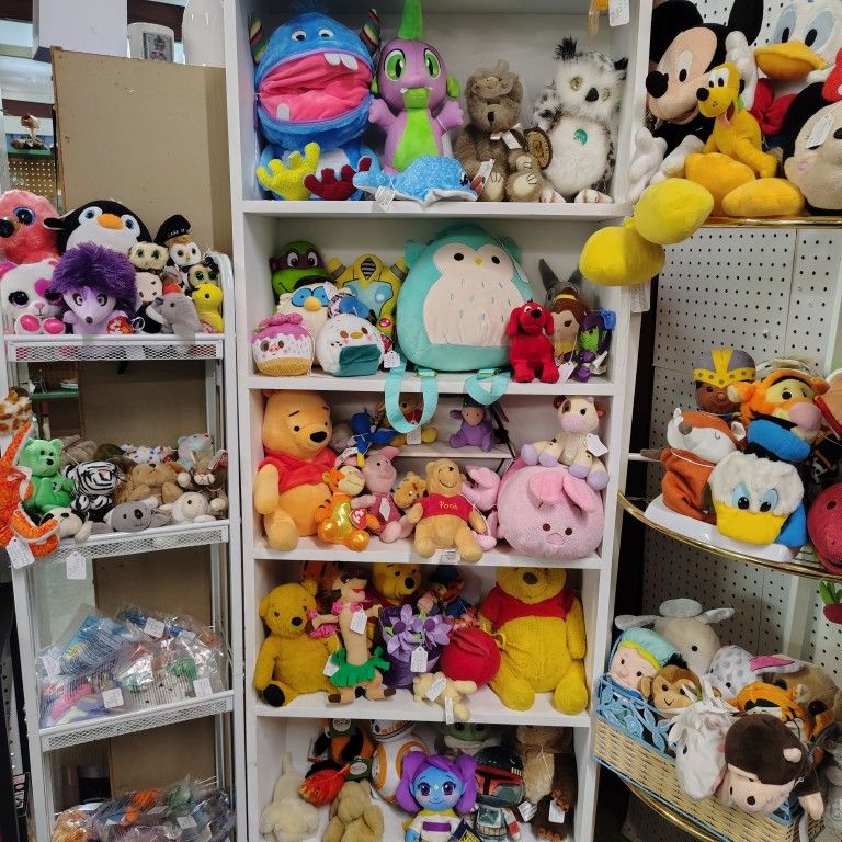 All Kinds Of Plushies, Stuffies, Plush Animals, Stuffed Animals, And Whatever Else They're Called π