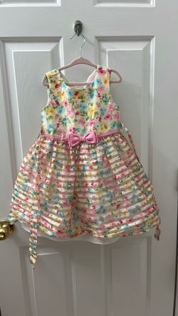 Girl dress