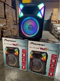 🔥 Pioneer 700W PARTY SPEAKERS 🔥 LIKE NEW 🔥 RGB Bluetooth 🔥