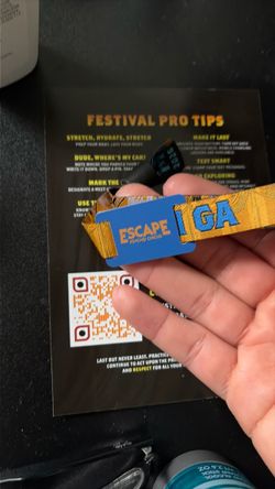 Escape Friday GA Ticket 130$