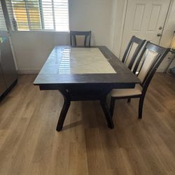 Dining Table Set