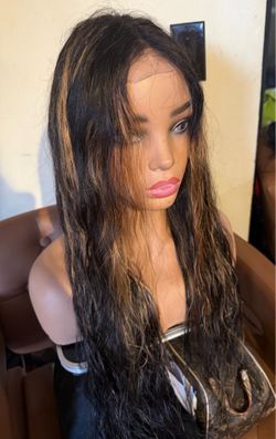 Custom Lace Wig  28 in