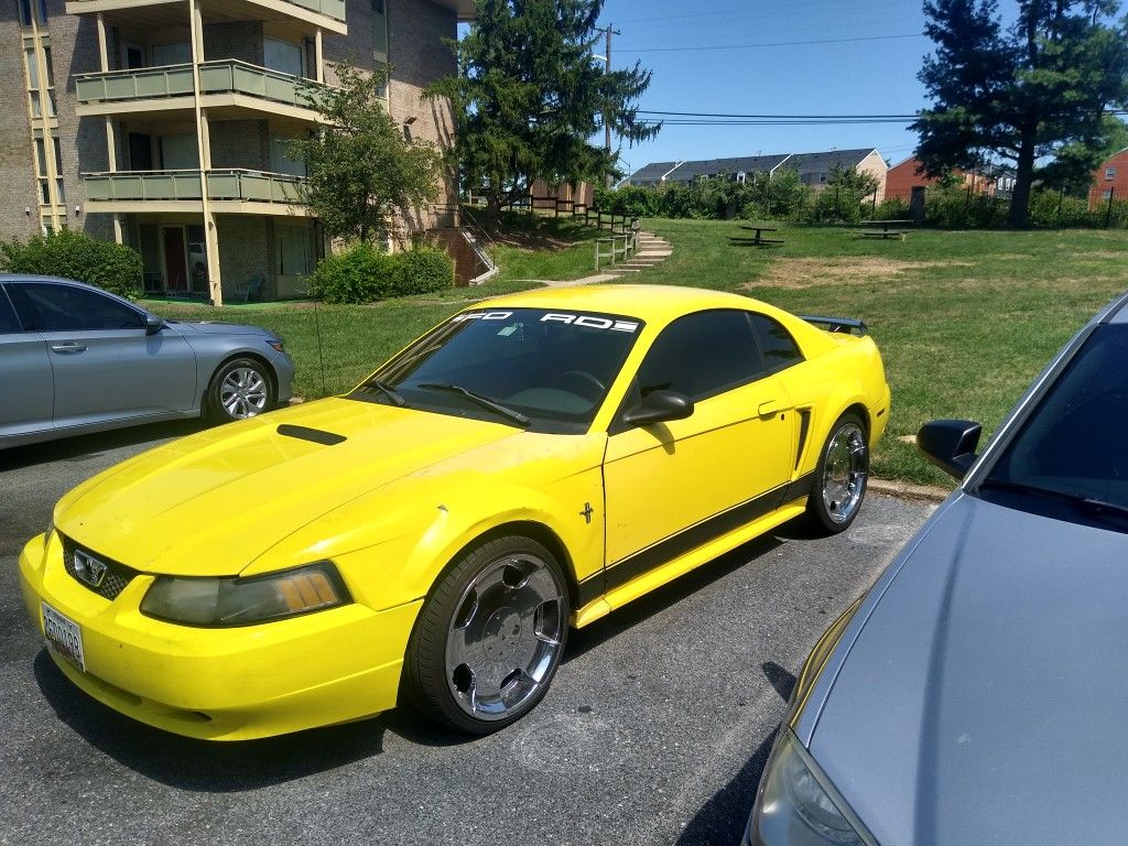 2001 Ford Mustang