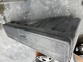 Truck bed side case