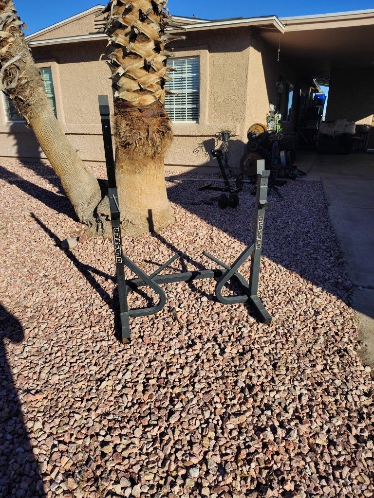 Squat Rack - Can Be Used For Bench Press As Well