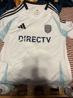 Sdfc white