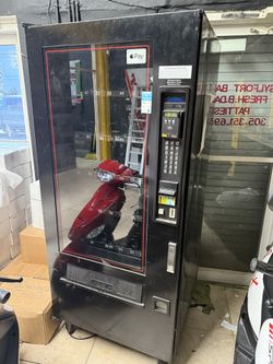 Vending Machine With Eport
