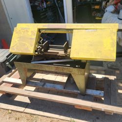 Horizontal Bandsaw