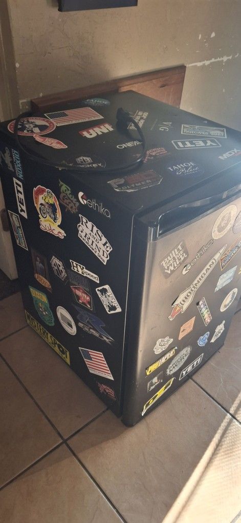 Mini Fridge