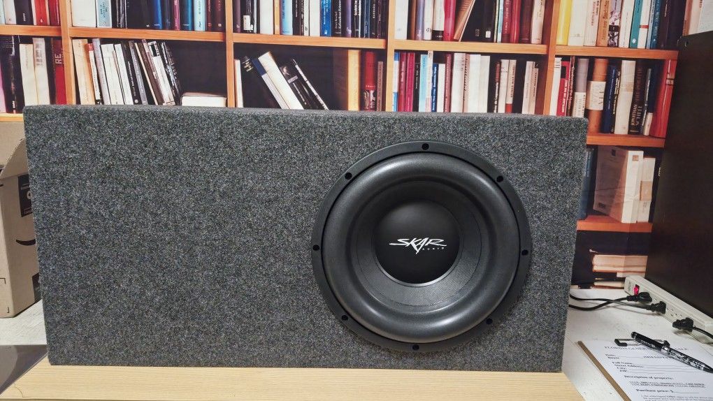 Brand new 12" skar subwoofer 1200 watts / 600 rms, dual voice coil 4+4 ohm, with spl box