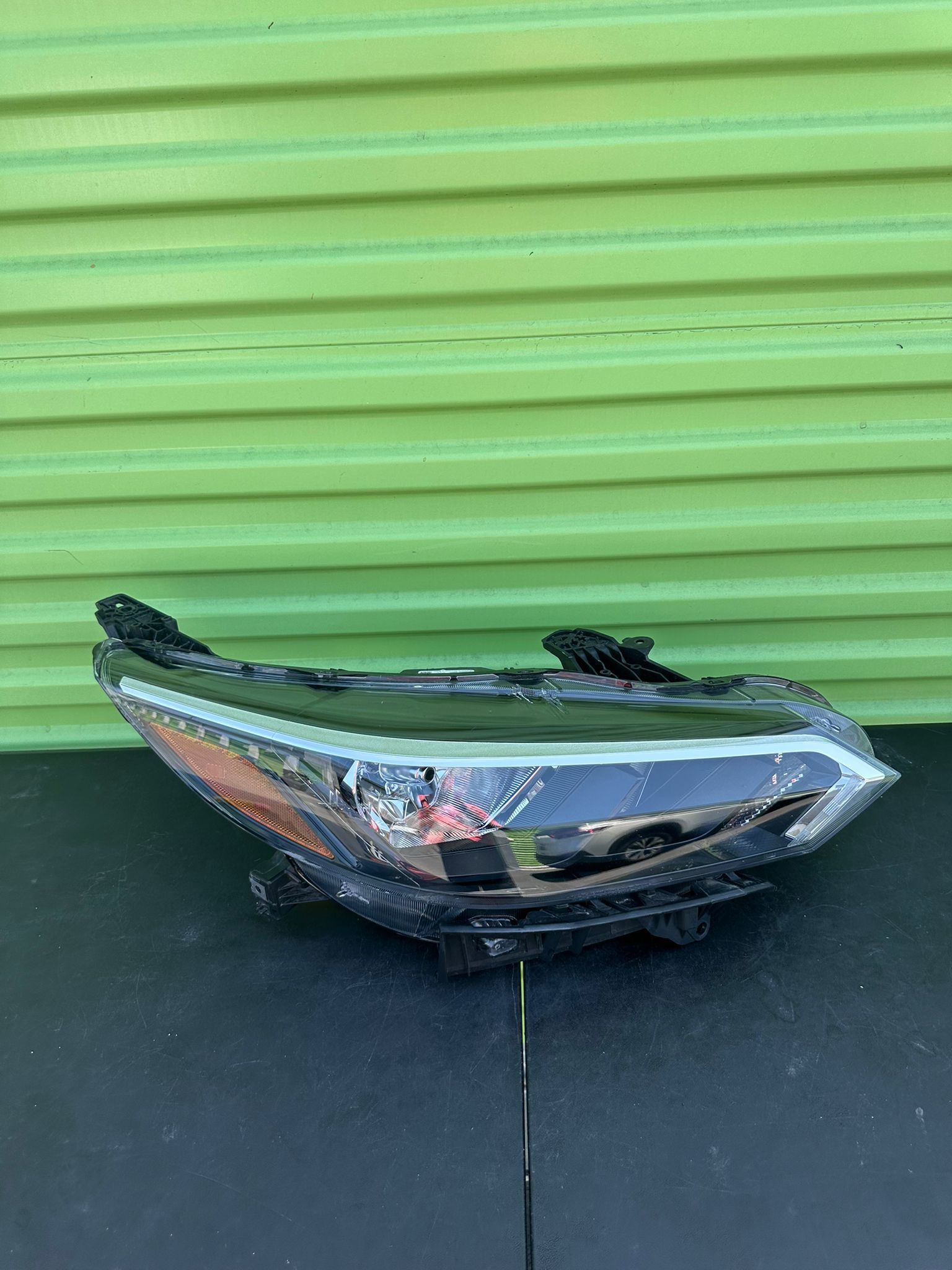 2023-2024 Nissan Sentra Halogen Headlight RIGHT - BLACK OEM