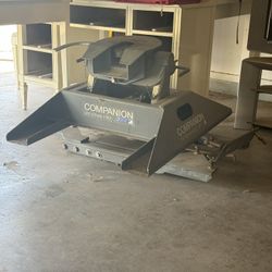 5th Wheel Companion With Mount