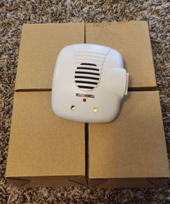 5 Pack of New Bell and Howell Ultrasonic Pest Repeller for Homez Office -100% Safe for Humans/Pets