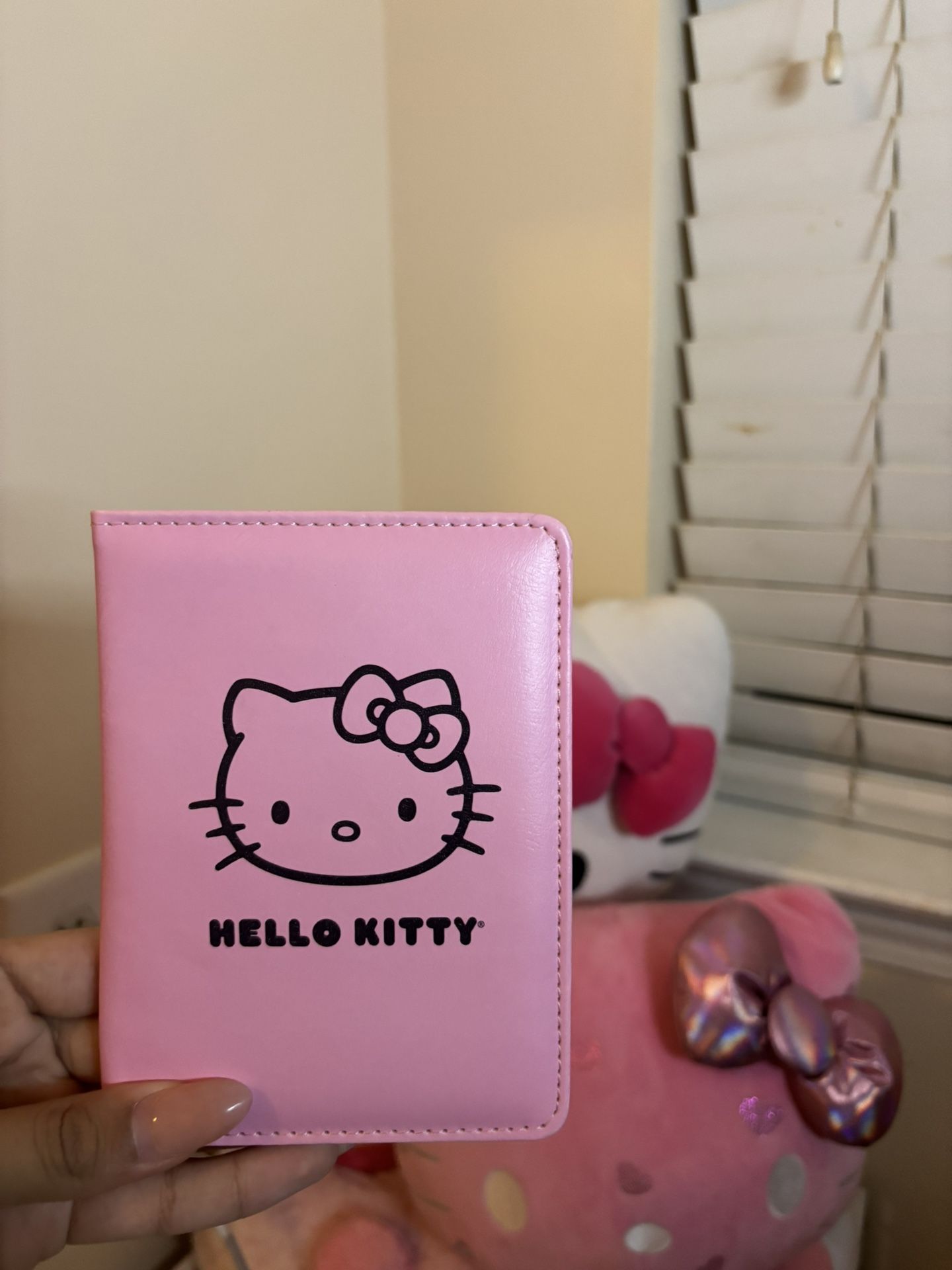 Hello Kitty Passport Holder