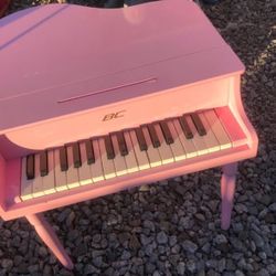 Kids Pink Piano 