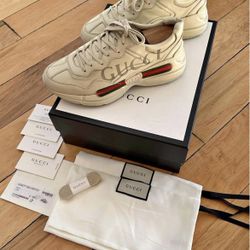 GUCCI SNEAKERS