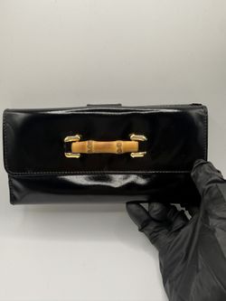 Authentic vintage black Gucci patent leather bamboo style wallet