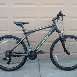 26"x2.0. GT AGGRESSOR MENS MOUNTAIN BIKE. (M). EXCELLENT CONDITION WITH FRESHLY TUNE UP 👌🏼