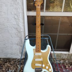 Fender Squire 40th anniversary Vintage Stratocaster