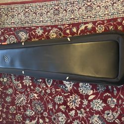 Travel case for 2 guitars/ or bass