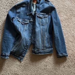 Levi’s Jean Jacket XL