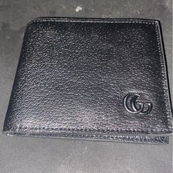 Black Leather Gucci Wallet Never Used 
