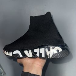 Balenciaga Woman’s Size 7 $165