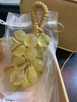 Decorative Grape Bunch with Rope Handle
