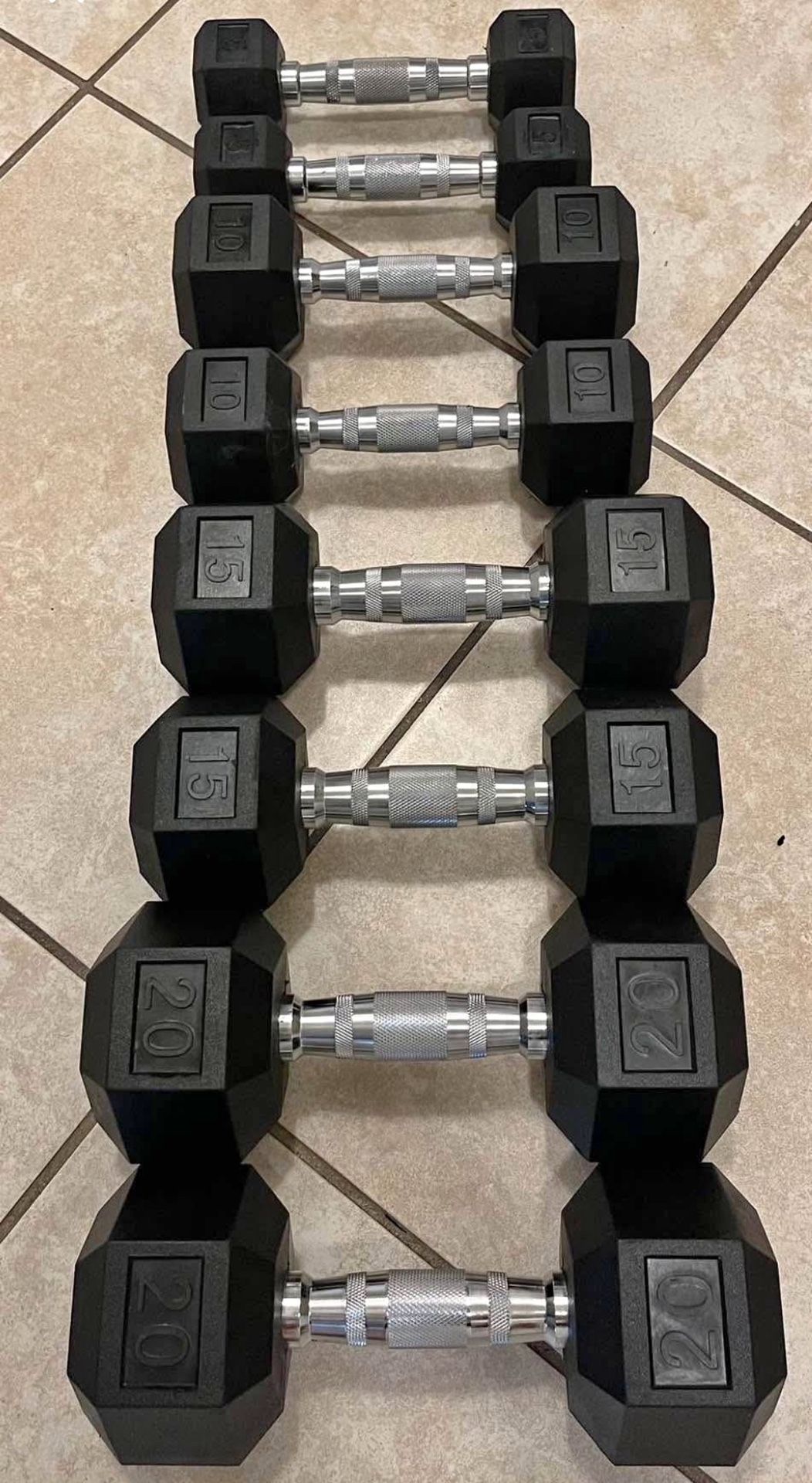 Dumbells Set 100 lbs 2 Each (5/10/15/20) Total 100 Lbs x 150$ FIRM PRICE 1.5$ per POUND