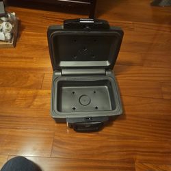 Sentrysafe Portable Safe With 2 Keys