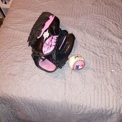 Black n Pink Easton Baseball glove and ball Included Brand New Only 20$