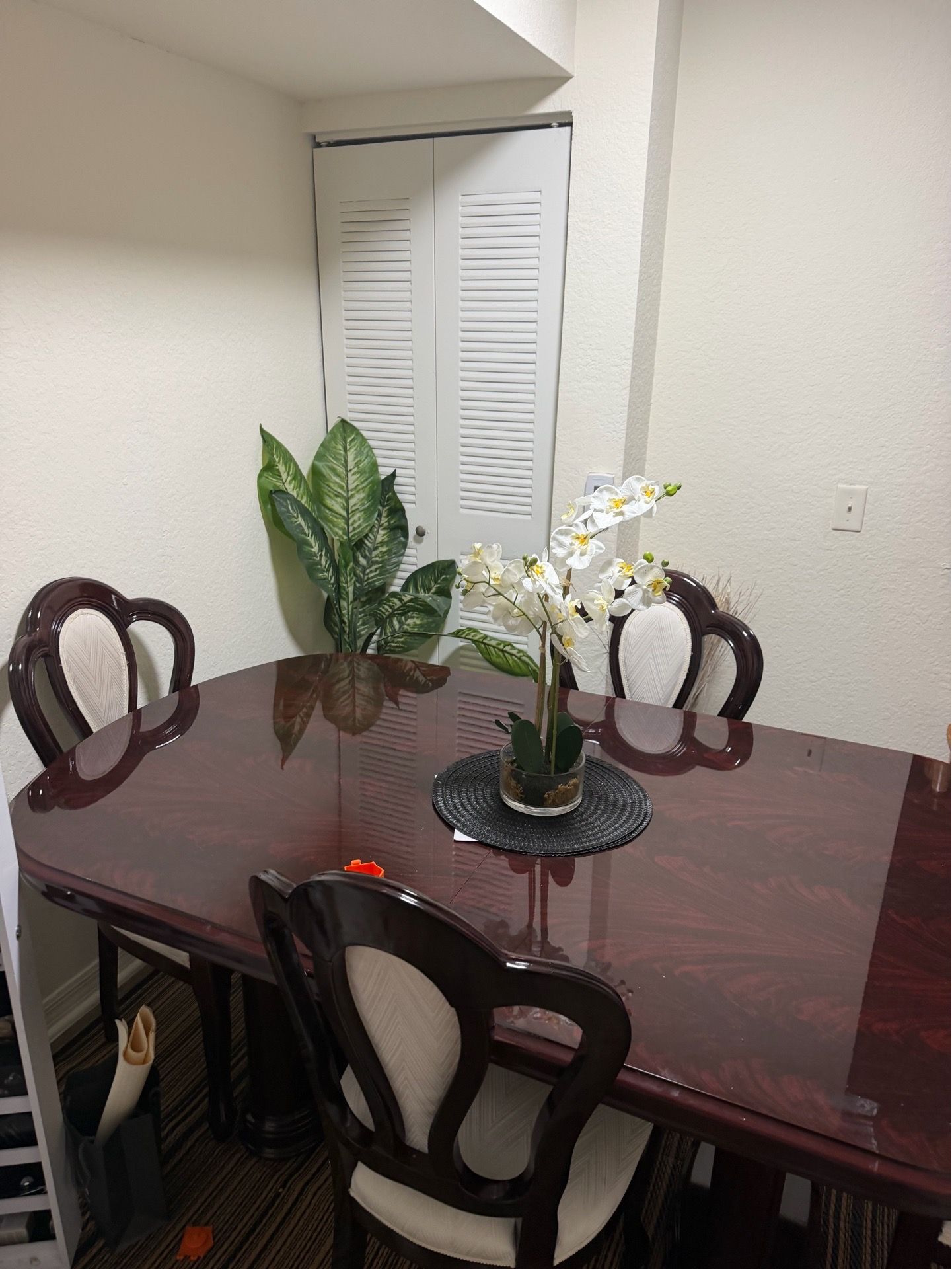 dining set