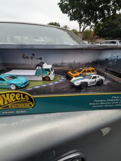 HOT WHEELS PREMIUM FLEET STREET.        