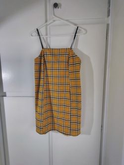 NEW DRESS.  SIZE S $8 