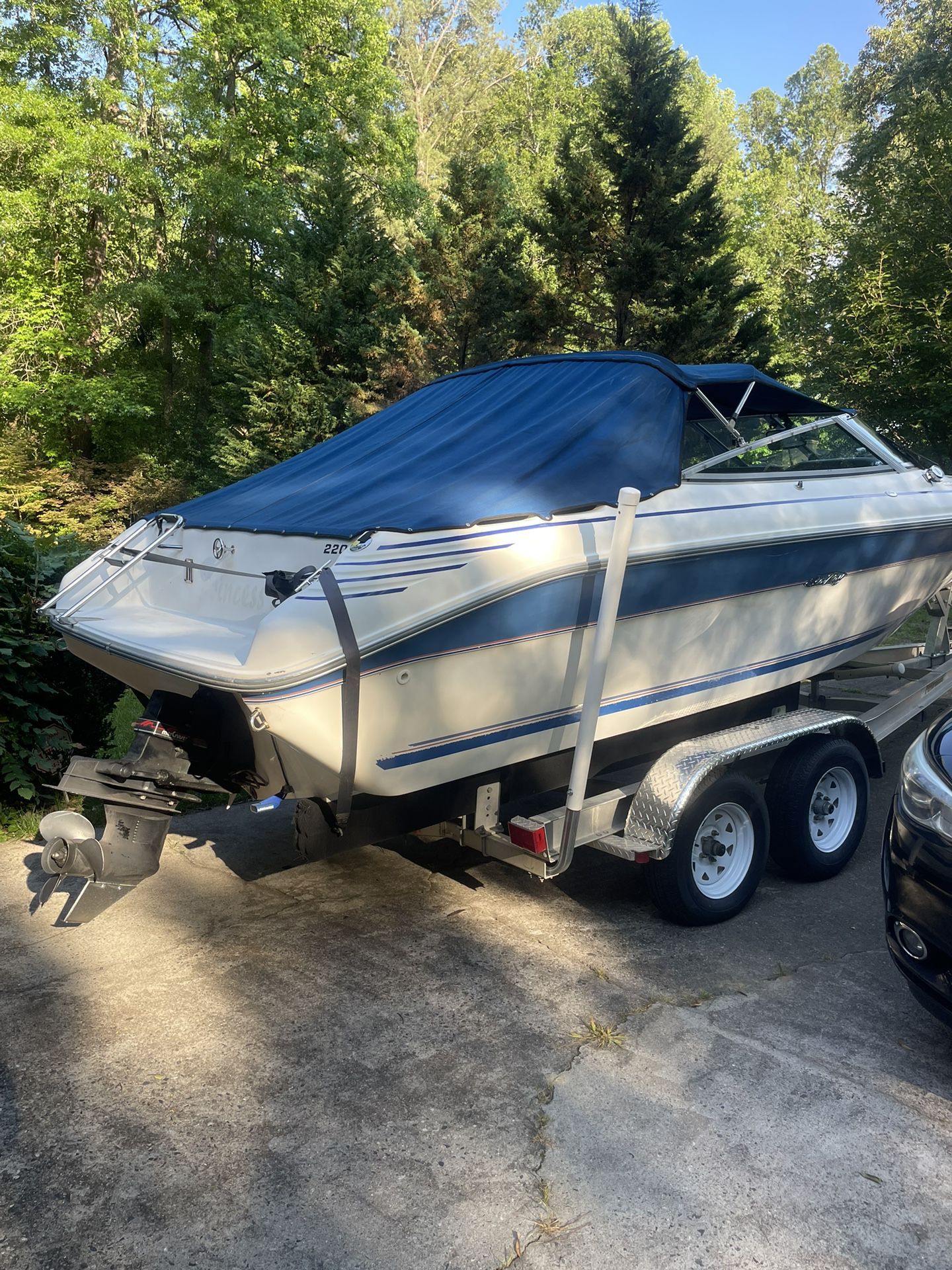 1992 Sea Ray 220 Overnighter