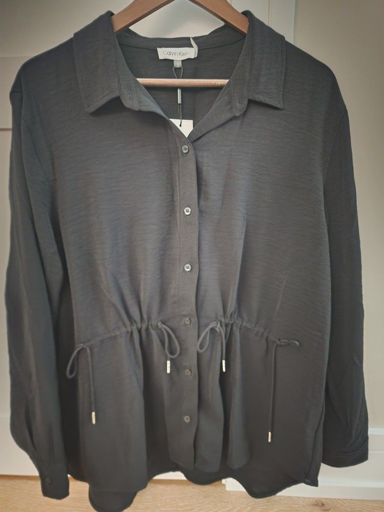 Calvin Klein New With Tags Black Women's Business Casual Shirt
