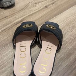 Gucci Slides Size 9 Women’s  Used