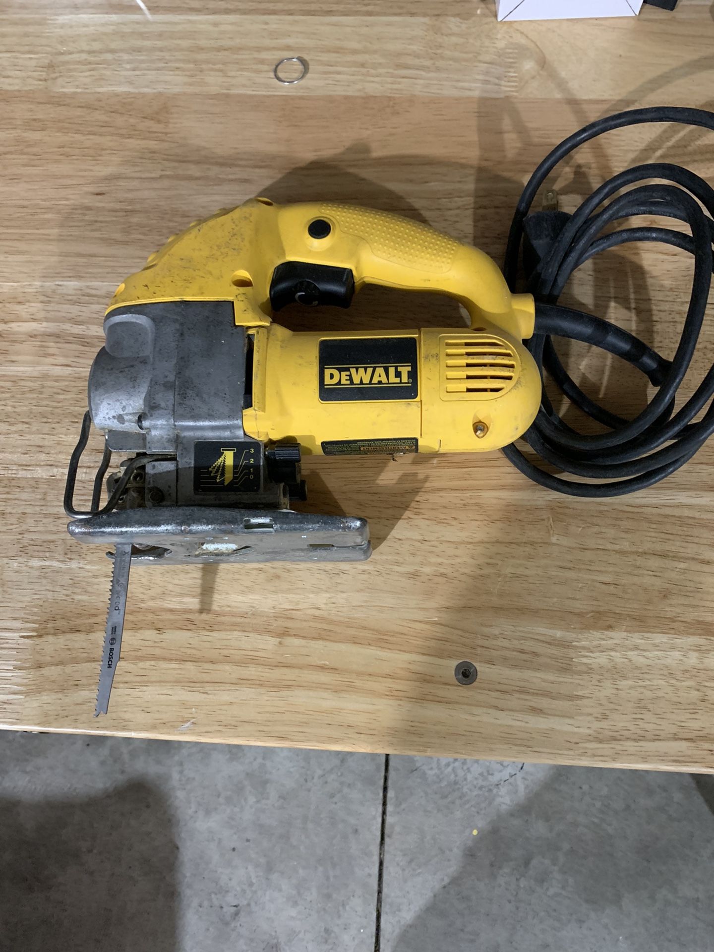 Dewalt Jigsaw DW317