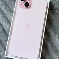iphone 15 plus Pink
