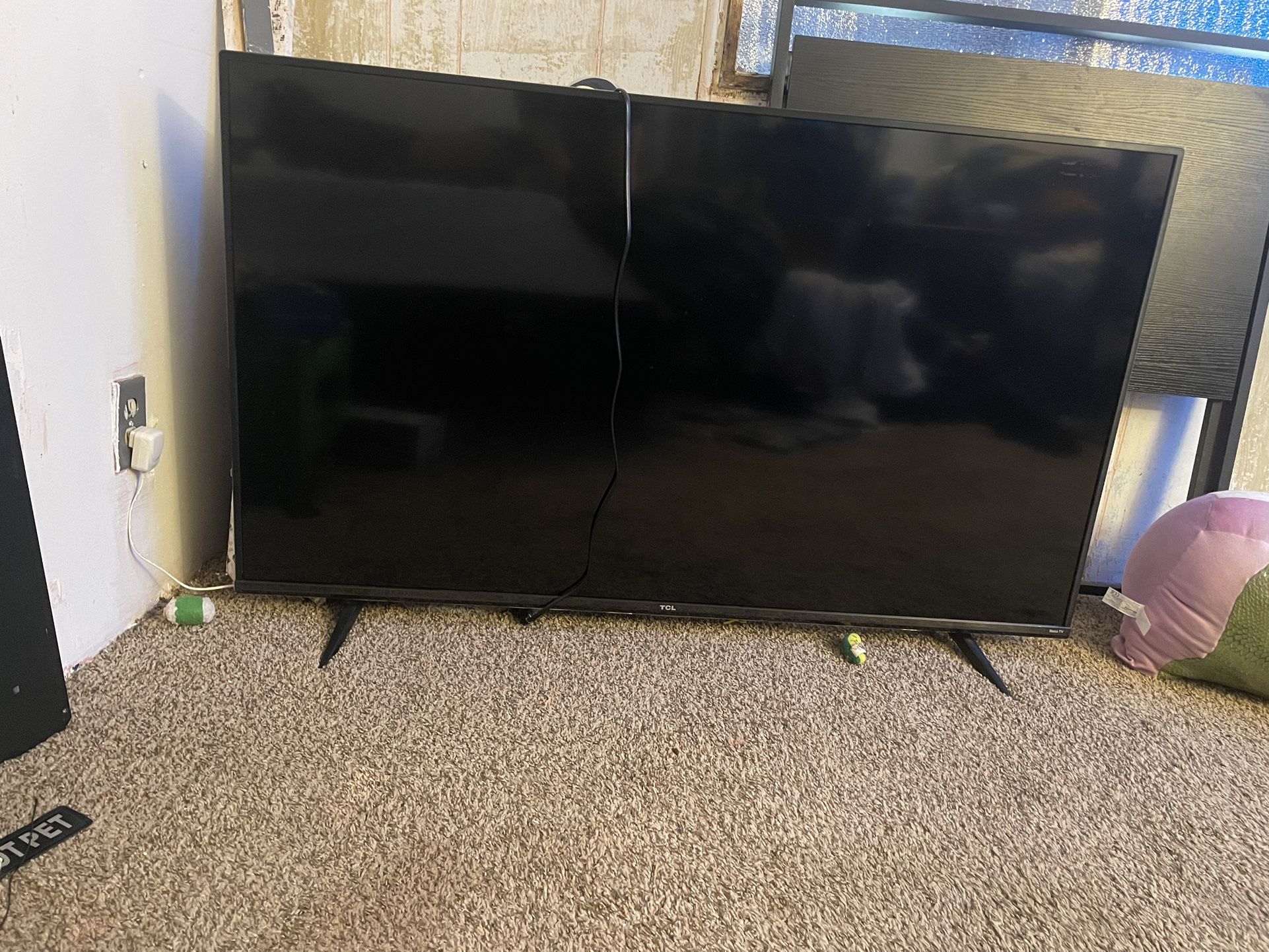 TCL 55" Class 4-Series 4K UHD HDR LED Roku Smart TV